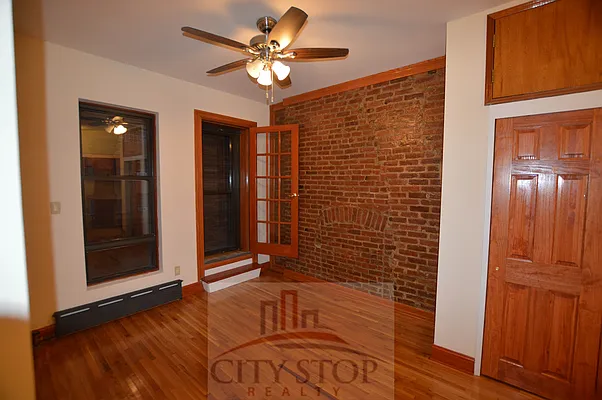Rented by City Stop Realty | media 15