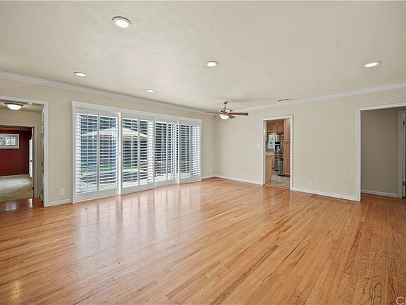 5th image of 5564 E Carita St