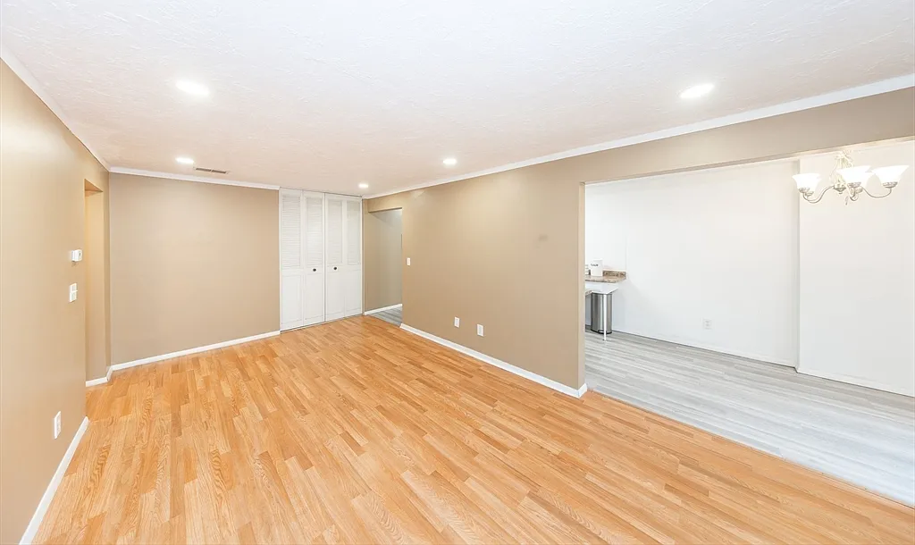 1 bed, 1.0 bath, 685 sqft, $1,750 — Photo 3