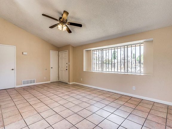 5th image of 9790 Gifford Dr