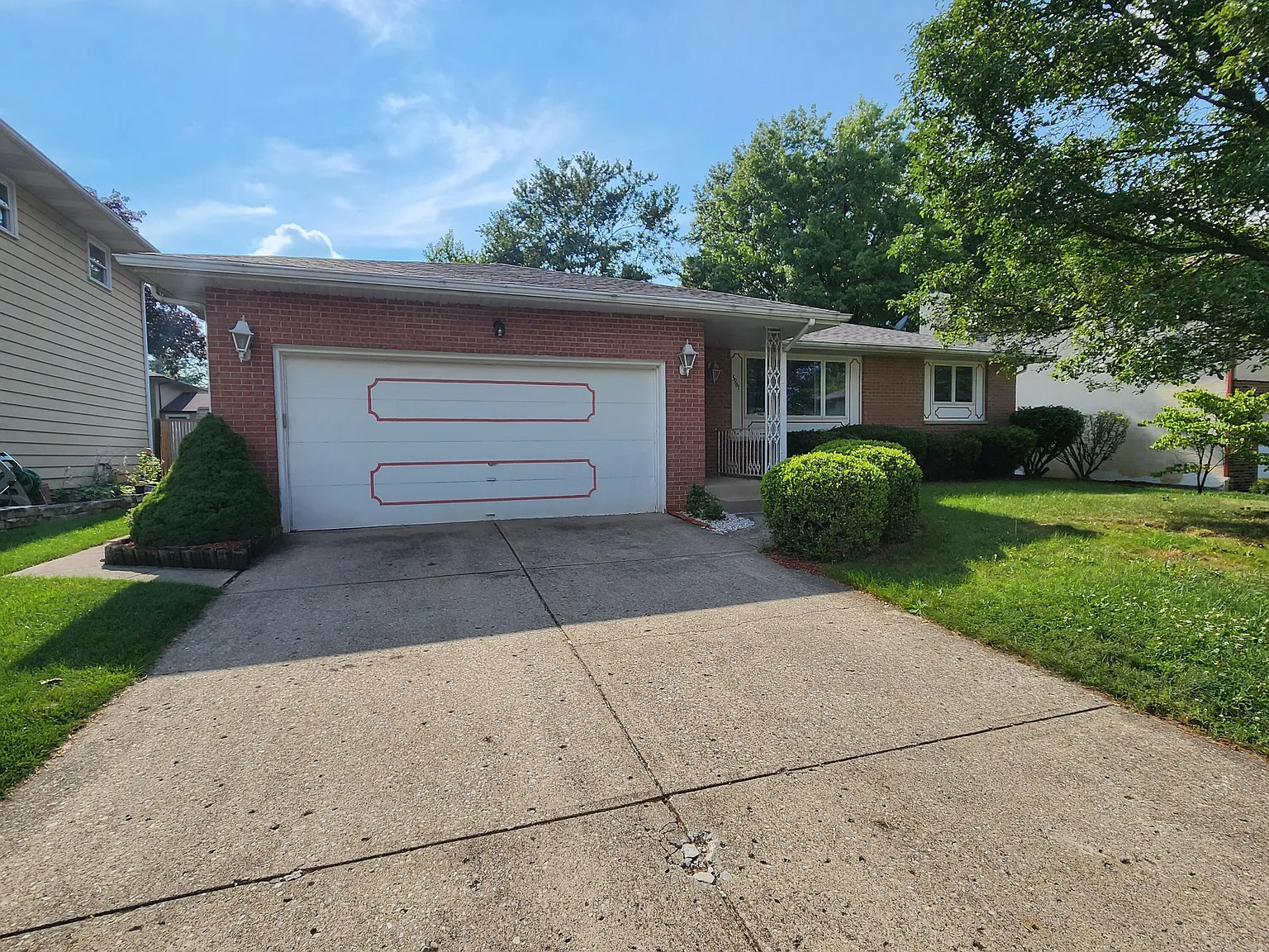 5961 Northern Pine St photo 1