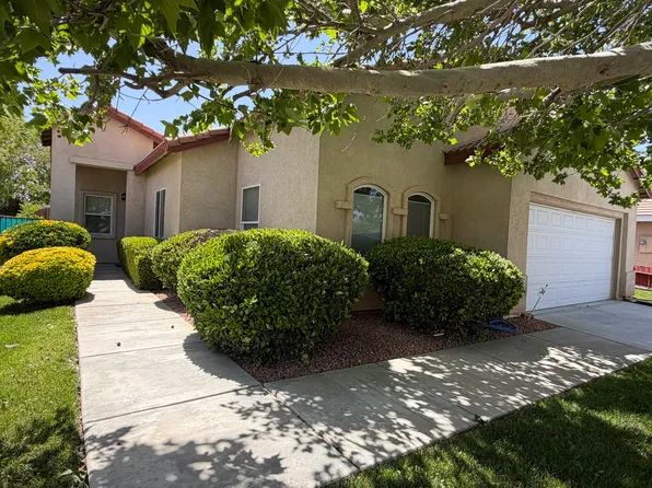 2304 Morningside Ave, Lancaster, CA 93535