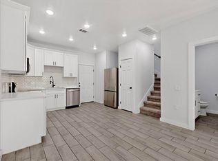 604 Kimbro A St, Taylor, TX 76574