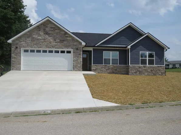 8029 Marshall Dr, Maysville, KY 41056