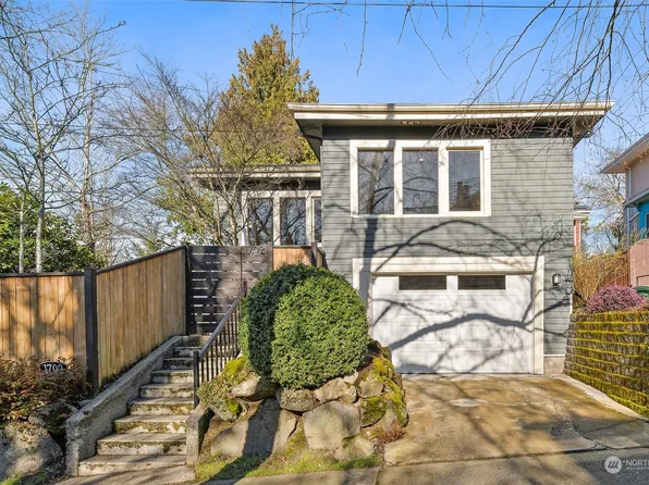 1702 34th Avenue, Seattle, WA 98122