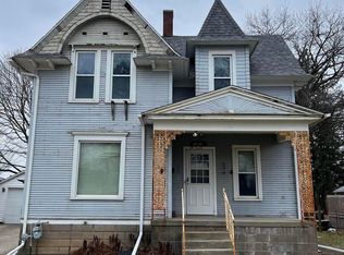 523 Pleasant St, Kewanee, IL 61443