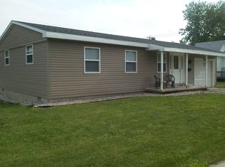 310 W 7th St, Georgetown, IL 61846