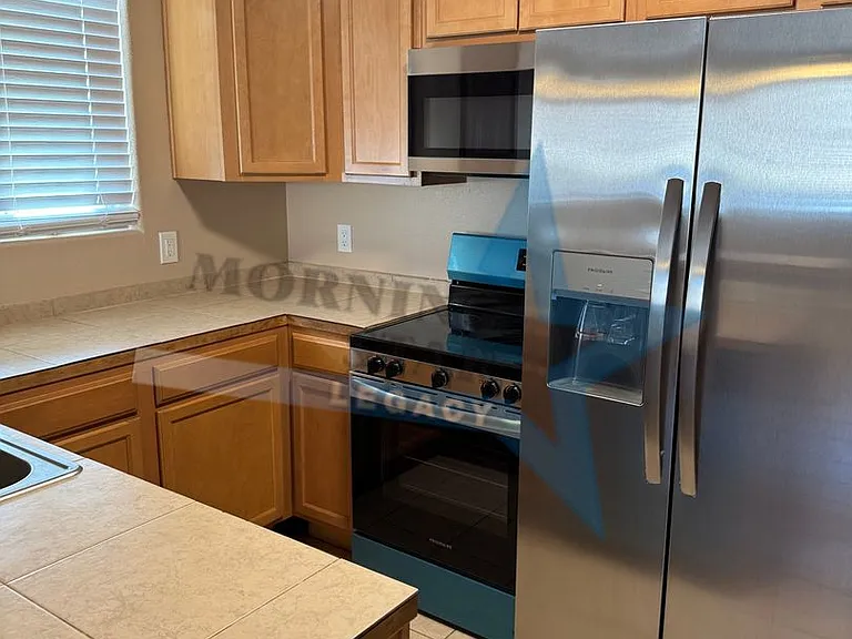 3381 Valverde Loop — Photo 7