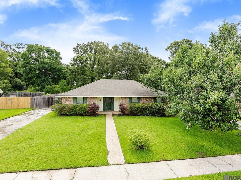 1st image of 2145 Stonewood Dr