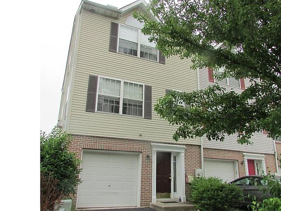 4th image of 101 Highland Cir
