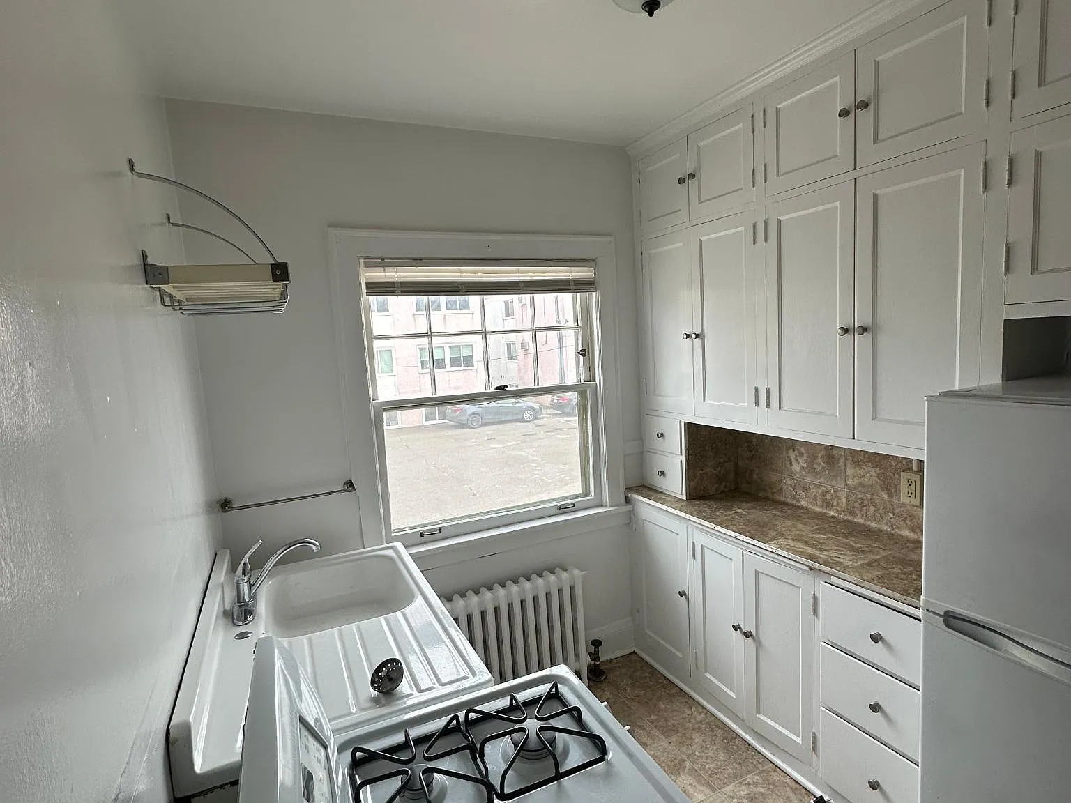 3701 Garfield Ave — Photo 3