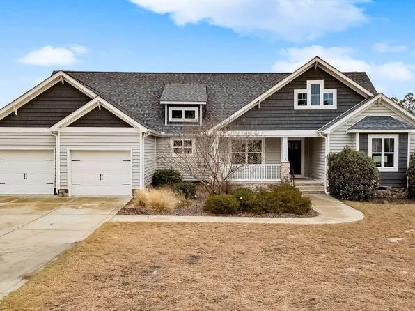 222 Pelham Trail NW, Vass, NC 28394