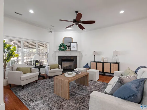 106 Autumn Cove Dr, Madison, AL 35756