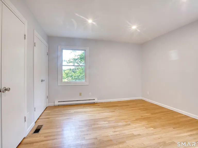 8 Ridge Pl #1 — Photo 17