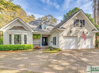 4 Symons Ln, Savannah, GA 31411