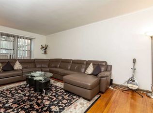 6360 102nd St APT A22, Rego Park, NY 11374
