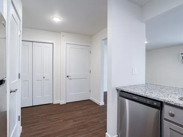 Porter Place Apartments