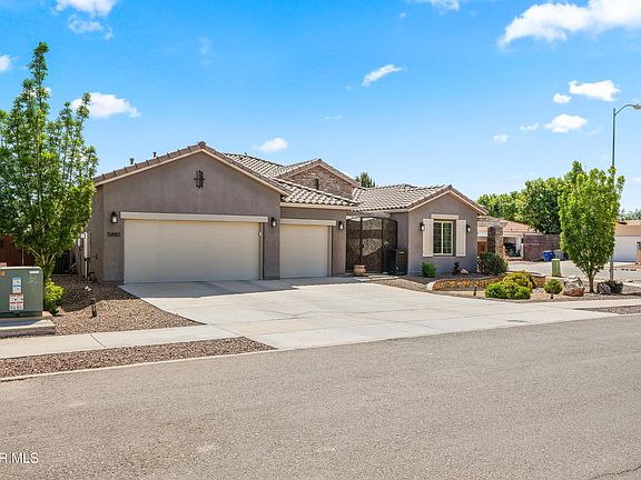 3rd image of 5880 Valle De Paz Ave