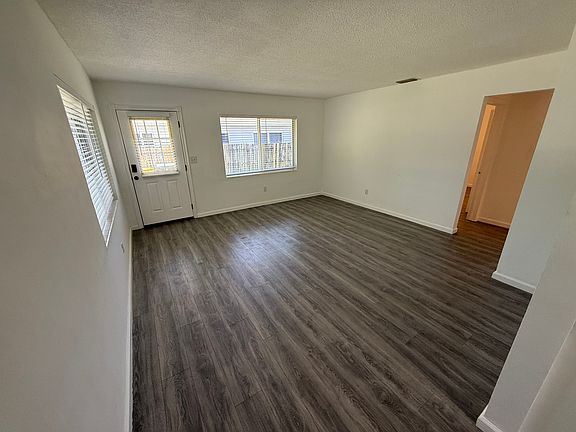 3rd image of 50 SE 6th St #12
