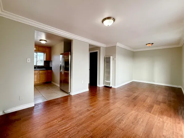 (undisclosed Address), Huntington Beach, CA 92648