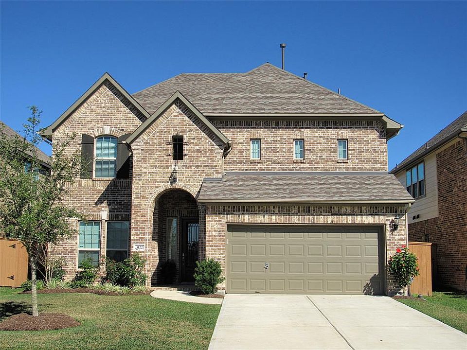 1st image of 3122 Redondo Dr