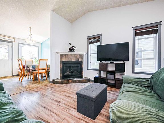 3rd image of 11217 N 69th Ave