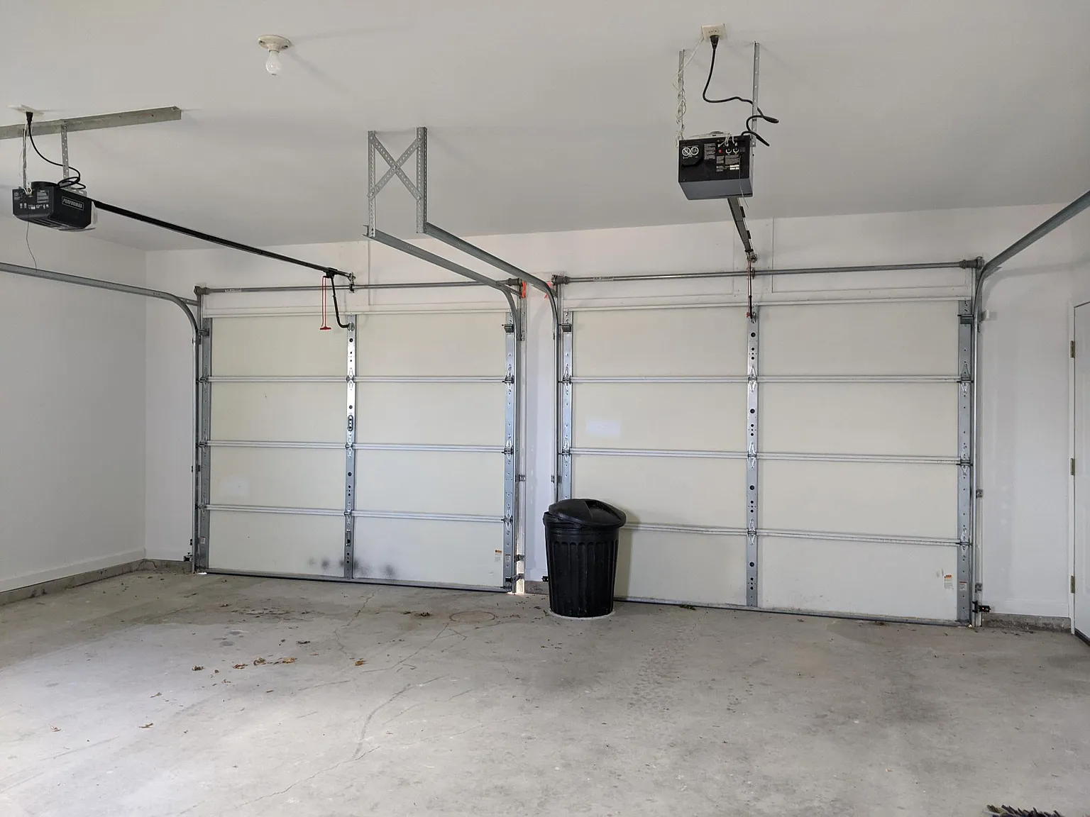 2 bed, 1100 sqft, $950 — Photo 3