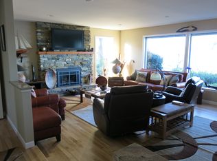 5608 Lighthouse Dr E, Port Orchard, WA 98366