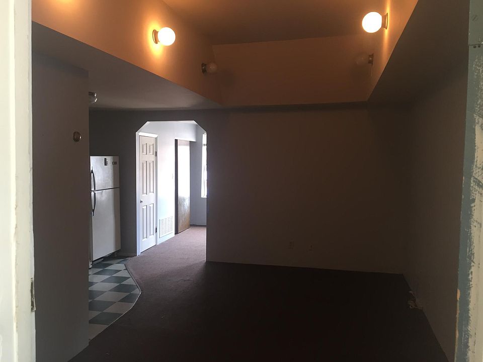 1st image of 2329 W Clifton Ave #1