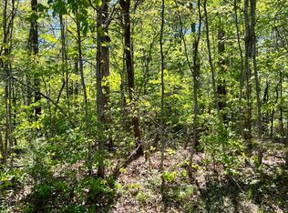 444 Beachwood Dr, Crossville, TN 38558