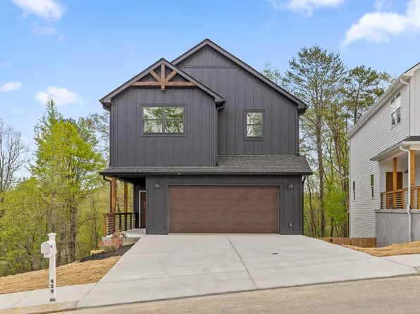 459 Candytuft Ln, Hixson, TN 37343