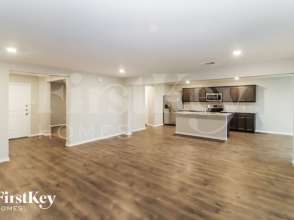 4th image of 1539 Owen Way