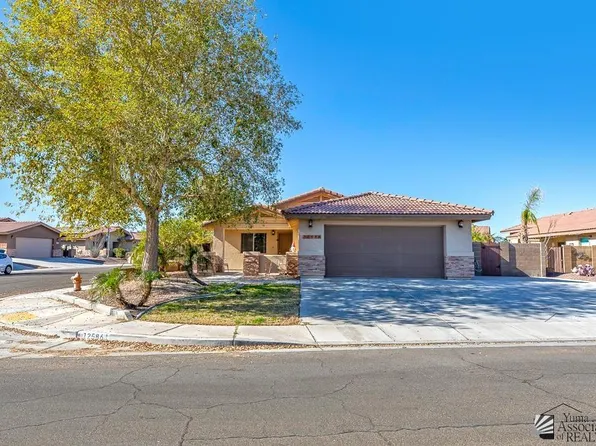 12586 S Driftwood Dr, Yuma, AZ 85367