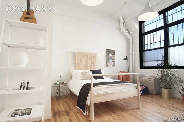 Rented by Compass | media 27