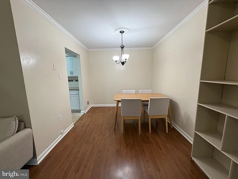 224 Willow Ter — Photo 23