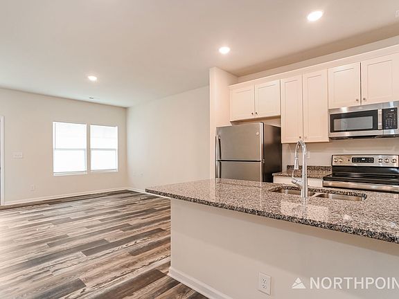 3rd image of 1207 Pine St #B