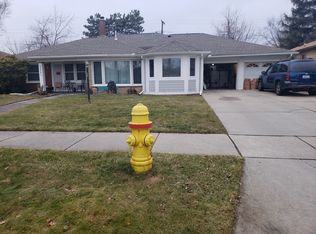 24041 Berkley St, Oak Park, MI 48237