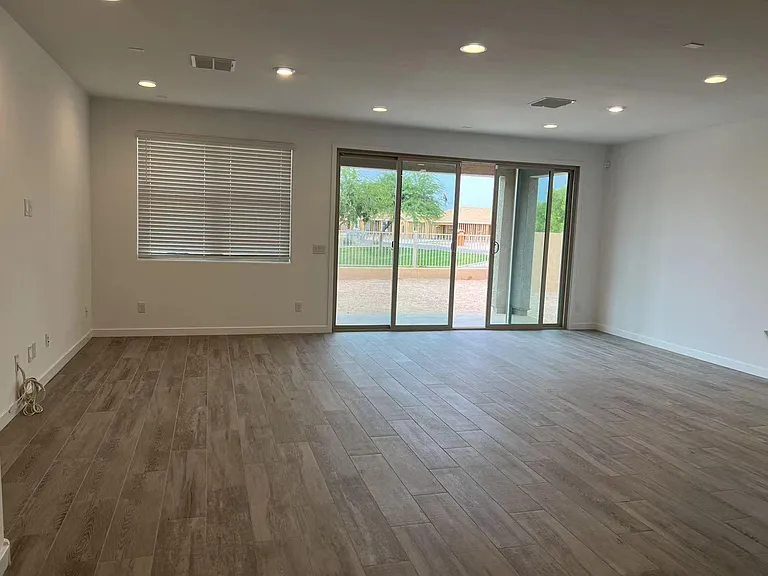 560 E Cactus Wren Dr — Photo 21