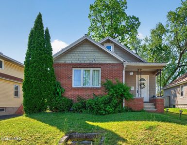 30 Fern Avenue, Albany, NY, 12205