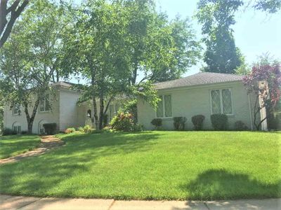 3040 Arbor Oaks Dr, Dubuque, IA, 52001