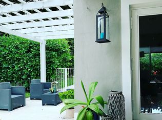 6273 Miller Rd, South Miami, FL 33155