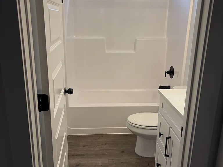 934 N Banner Dr #2 — Photo 5