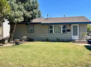 806 Pearl St, Garden City, KS 67846