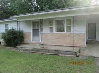407 Avenue 2 NE, Atkins, AR 72823