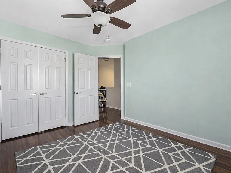 10563 Stoneacre Ct — Photo 14