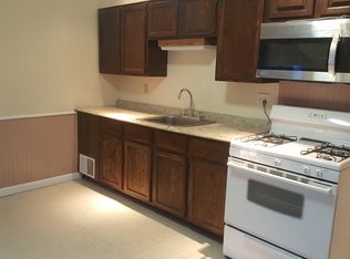 25 Clinton St #B, Waltham, MA 02453