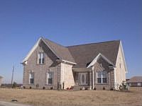 1st image of 400 W Woodlake Cir