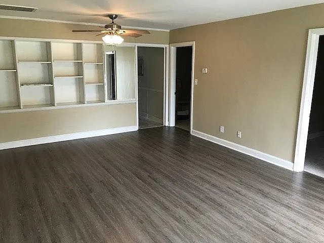2 bed, 950 sqft, $1,750 — Photo 4