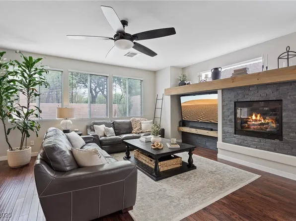 9807 Red Deer St, Las Vegas, NV 89143