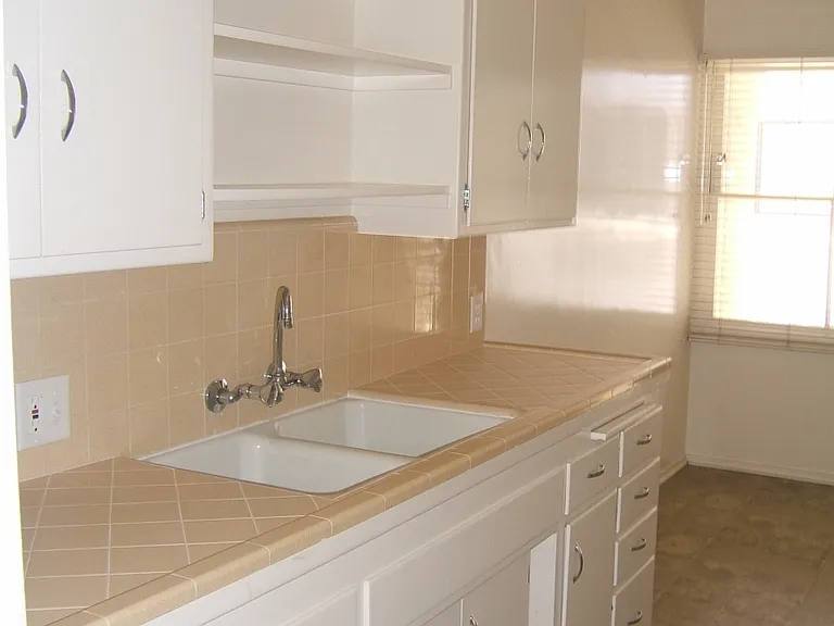 2922 Arizona Ave #D — Photo 7